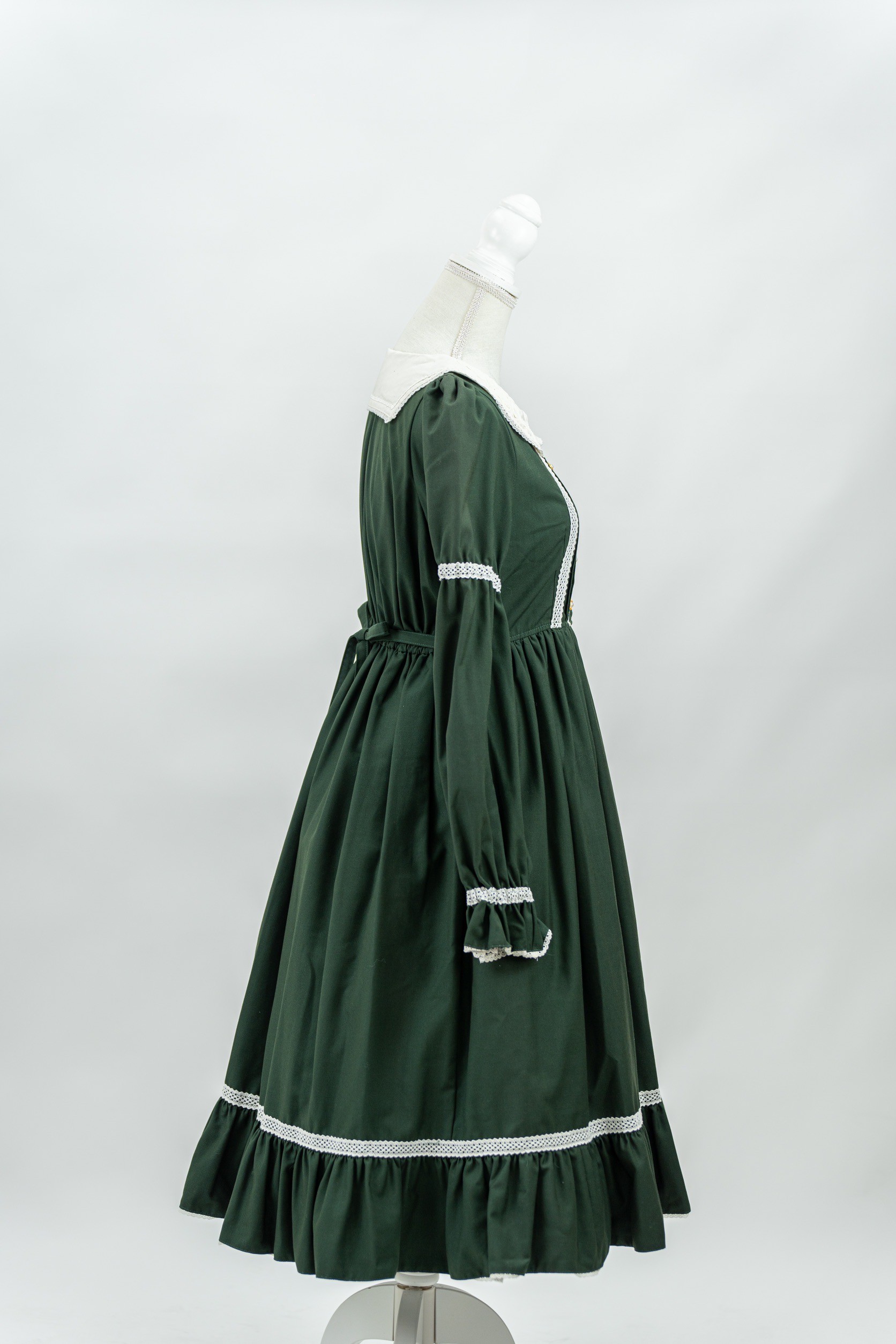 【レンタル】シャトー・ド・ヌヌース クラシカルメイド 画像2