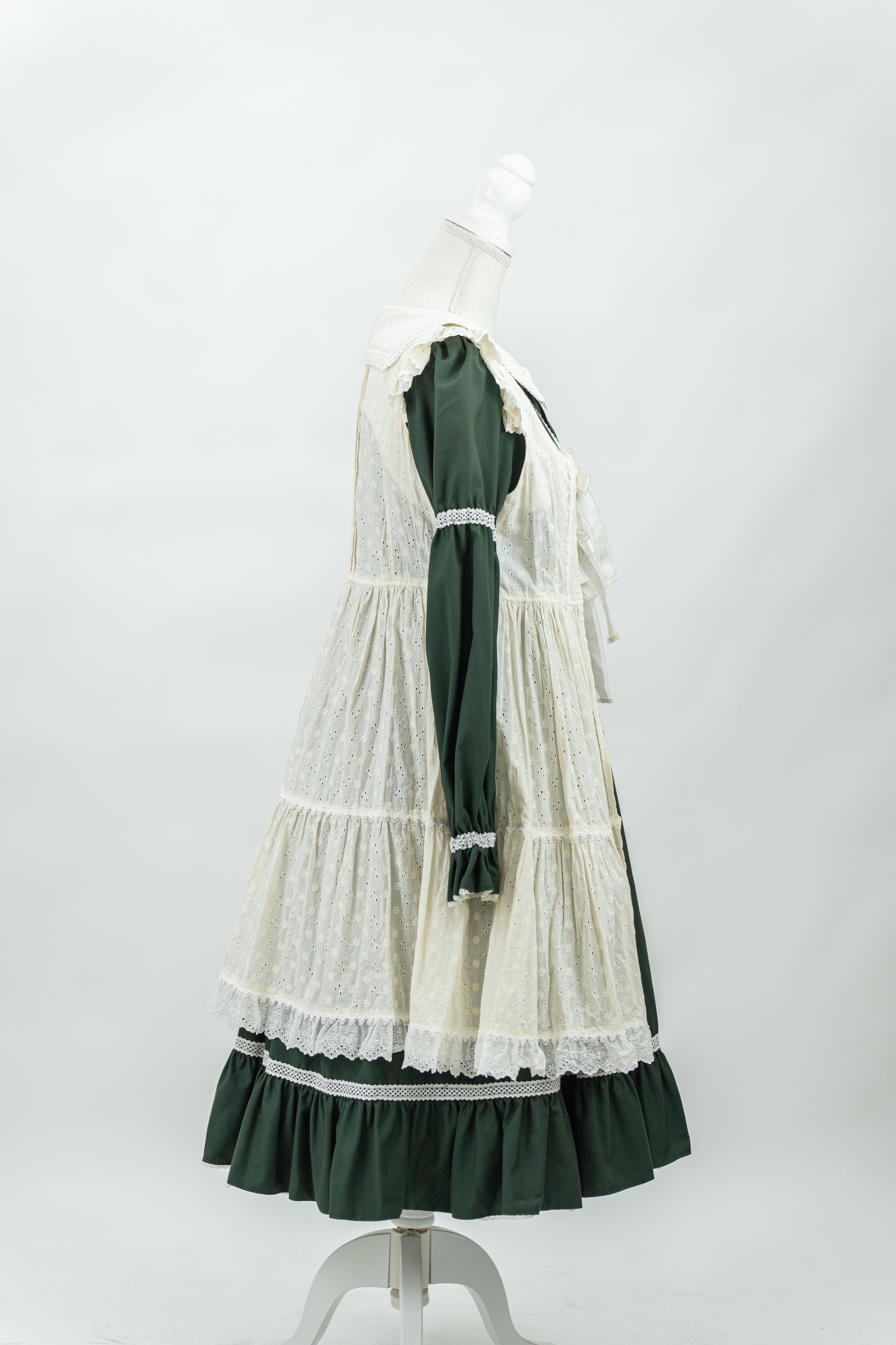【レンタル】シャトー・ド・ヌヌース クラシカルメイド 画像6
